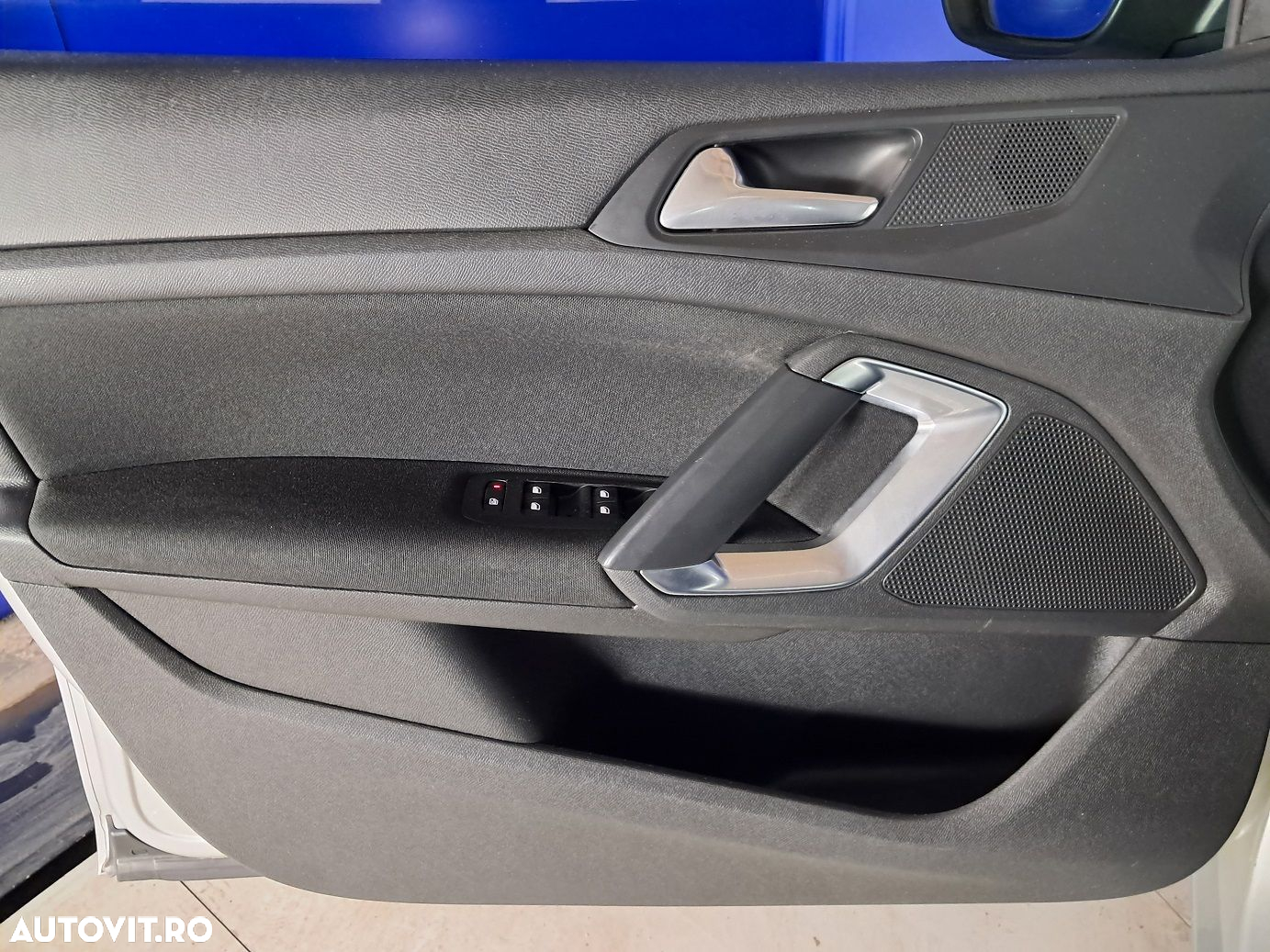 Peugeot 308 - 9