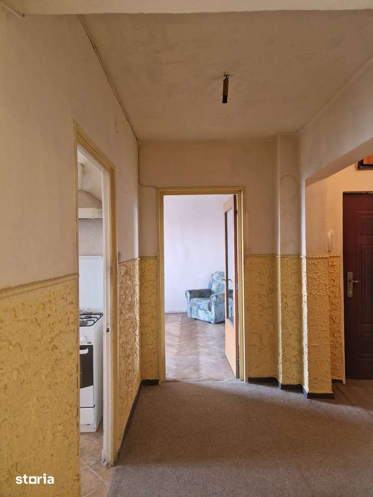 EXCLUSIV - CAFROM IMOBILIARE - ULTRACENTRAL AP. 2 CAMERE DE VANZARE — fotografia 3