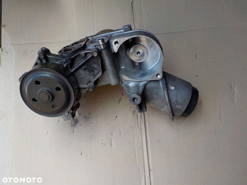 podstawa filtra oleju chłodnica honda civic VIII UFO 2,2 I-CTDI 2007r - 1