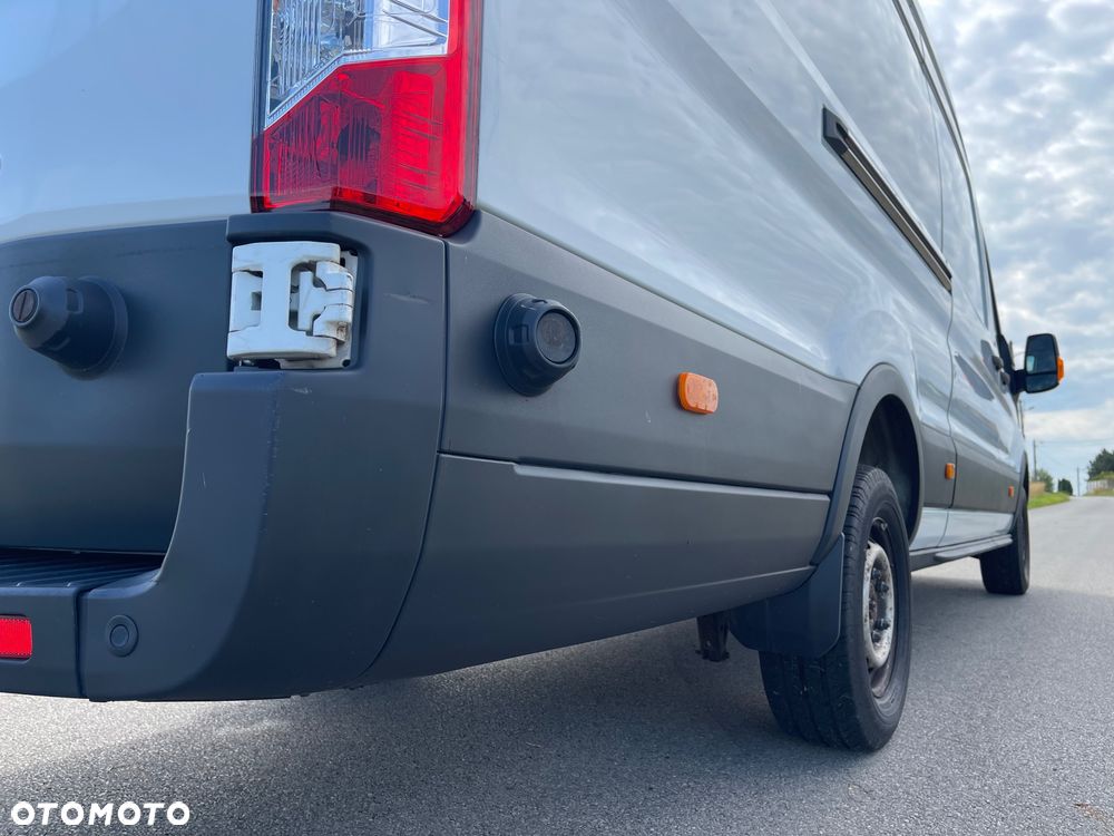 Ford Transit - 19