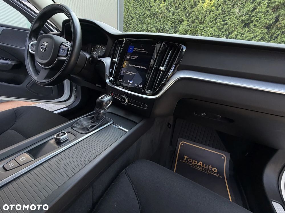 Volvo V60 D3 Geartronic Momentum Pro - 16