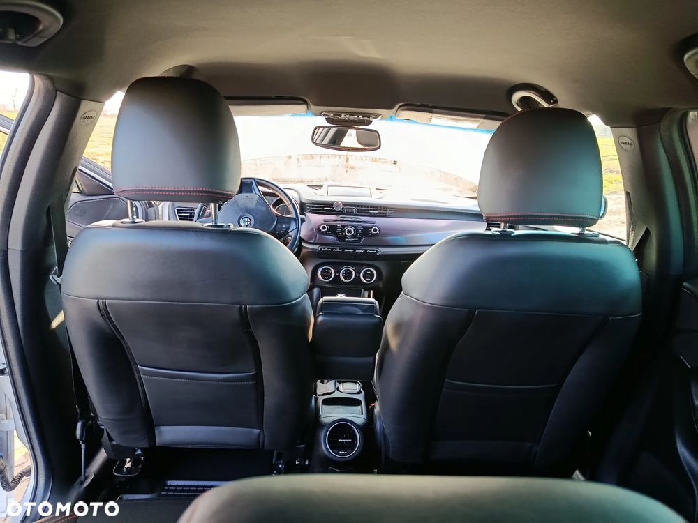 Alfa Romeo Giulietta 1.8 TBi 16V Quadrifoglio Verde - 18