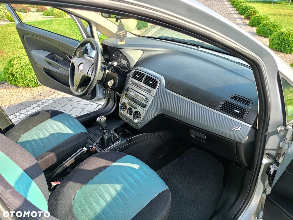 Fiat Grande Punto 1.4 8V - 24
