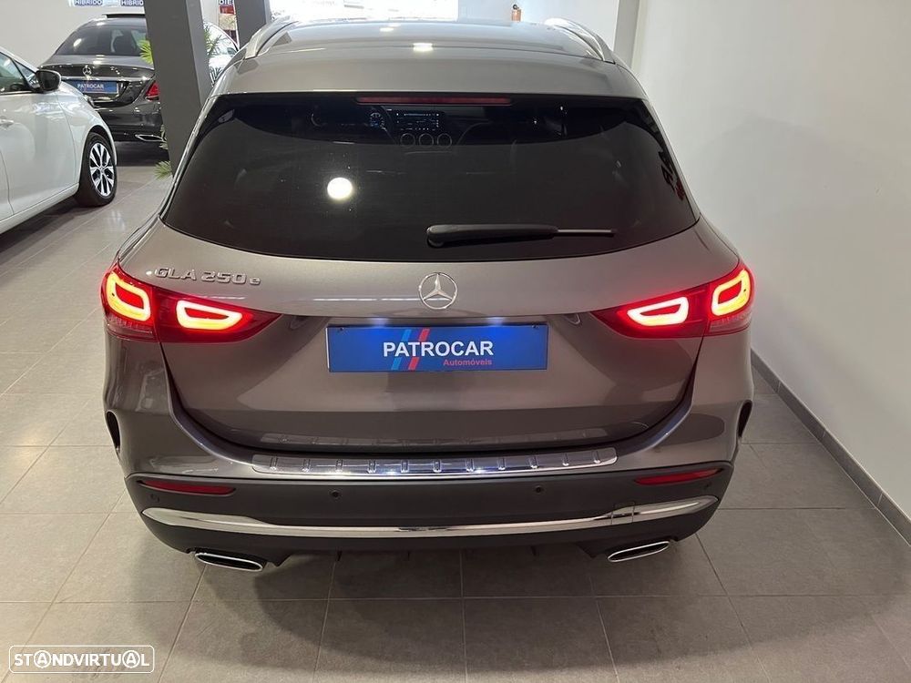 Mercedes-Benz GLA 250 e 8G-DCT AMG Line - 23