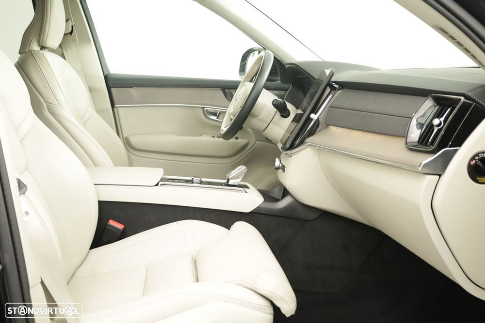 Volvo XC 90 2.0 T8 PHEV Plus Bright AWD - 25