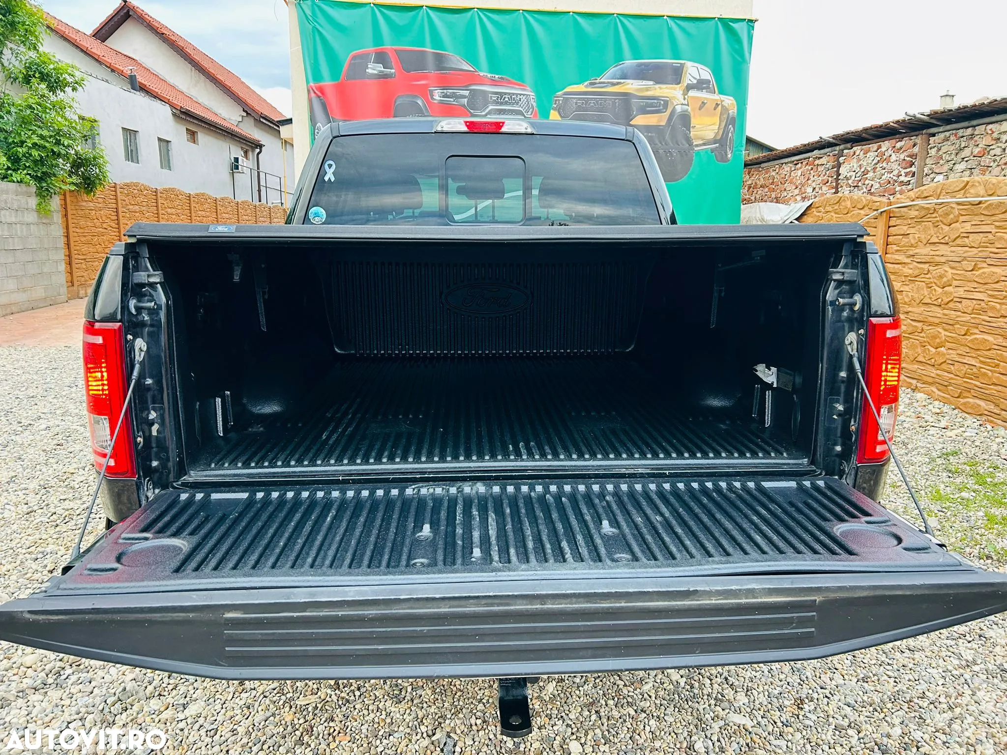 Ford F150 - 8