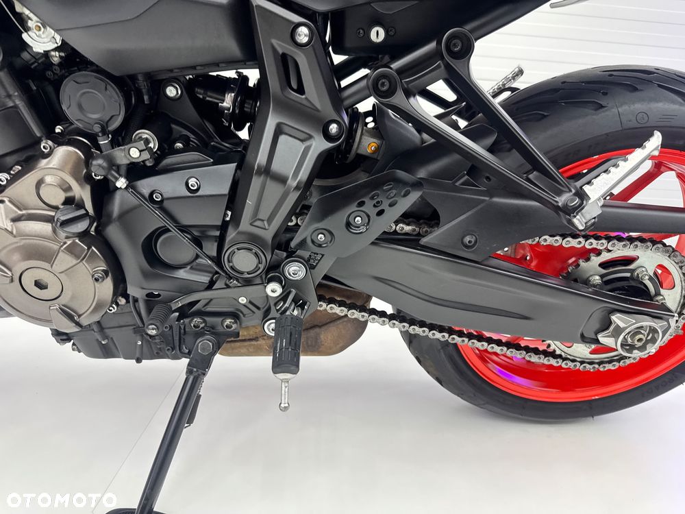 Yamaha MT - 30