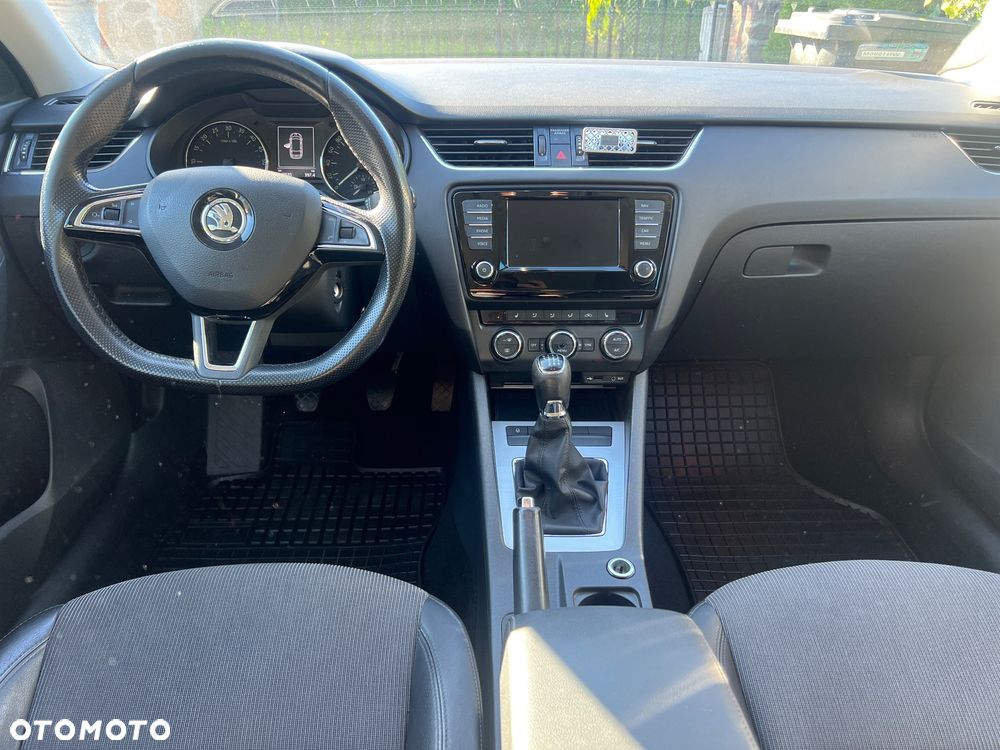 Skoda Octavia 2.0 TDI Style - 12