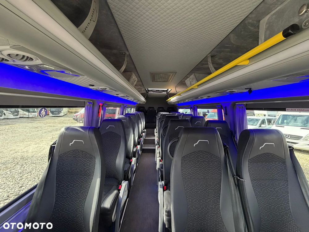 Mercedes-Benz Sprinter 517 - 26