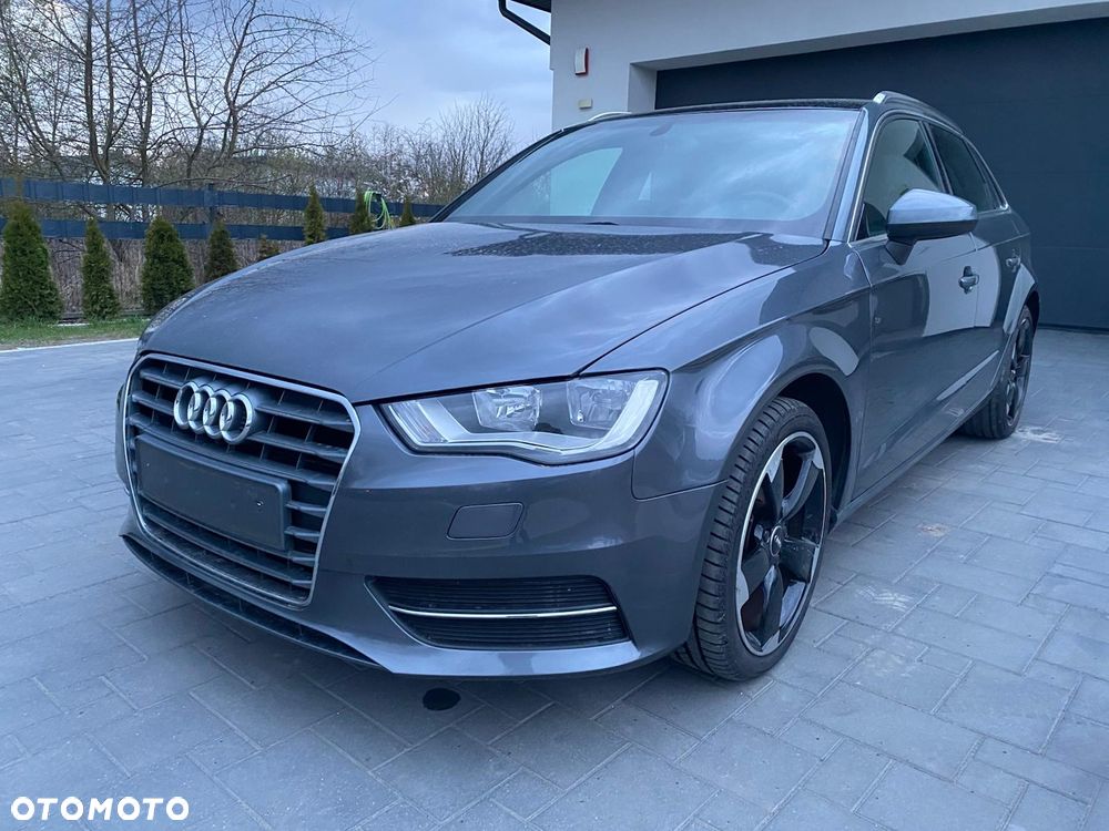 Audi A3 Sportback 1.6 TDI Ambiente - 1