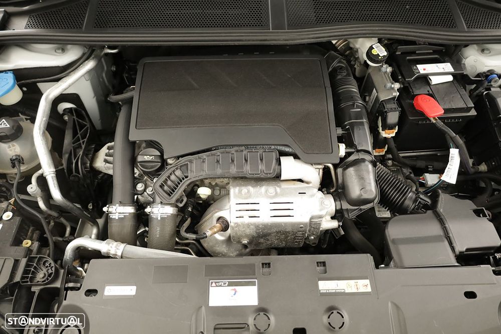 Peugeot 308 1.2 PureTech GT EAT8 - 23