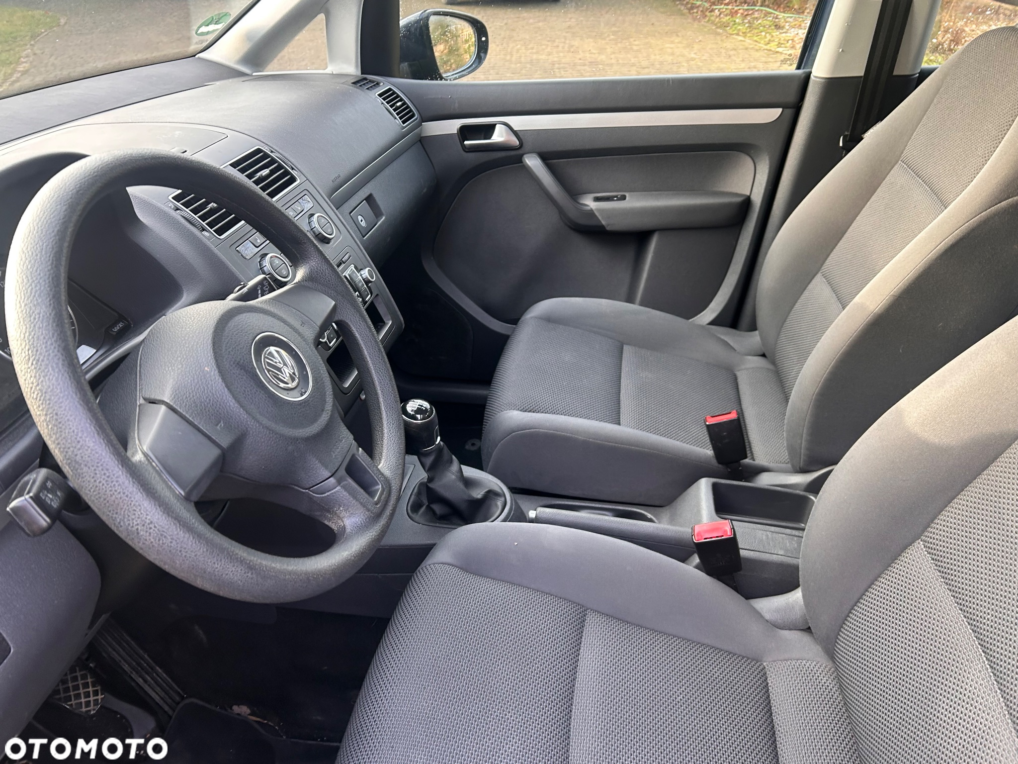 Volkswagen Touran 1.6 TDI DPF BlueMot Comfortline - 17