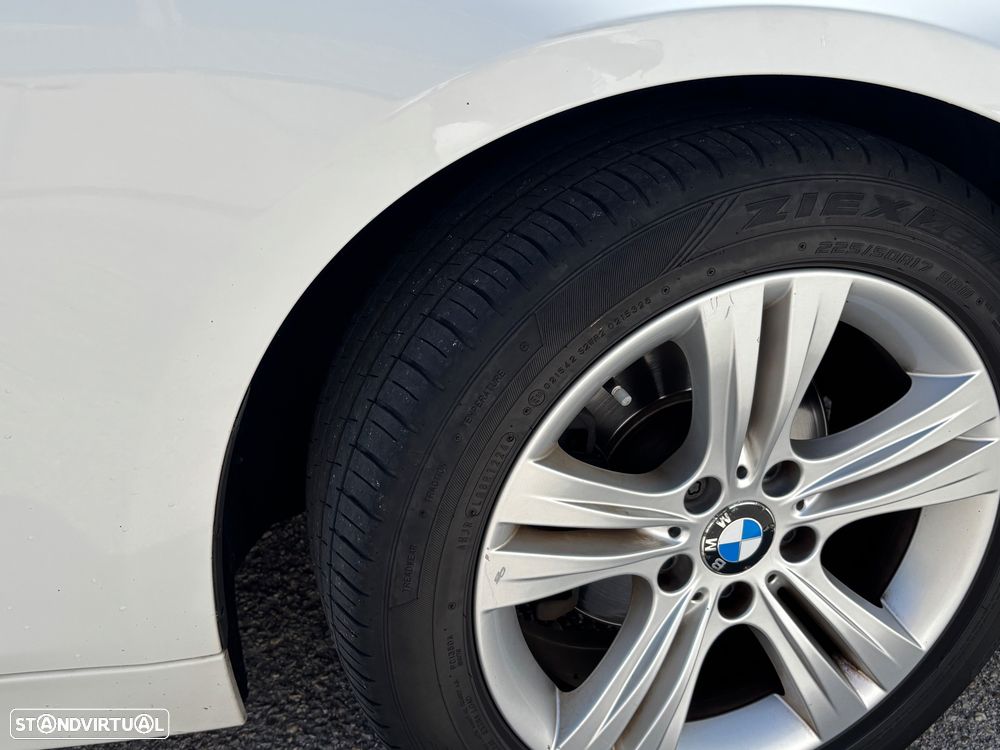 BMW 318 d - 8