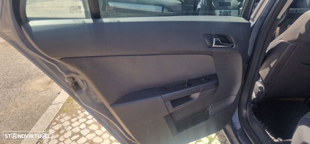 Opel Astra Caravan 1.3 CDTi Elegance - 15