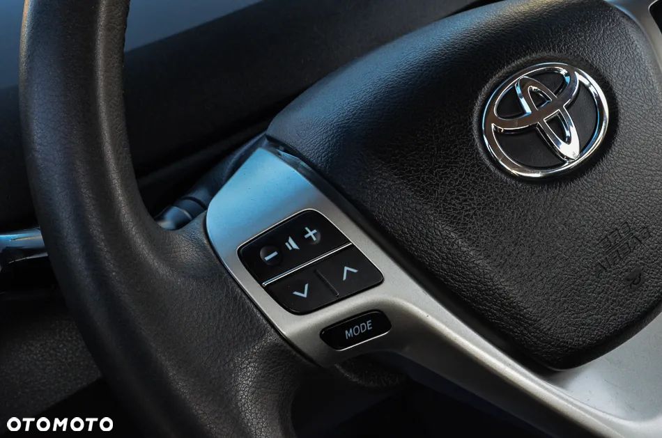 Toyota Verso 1.6 Premium 7os - 36