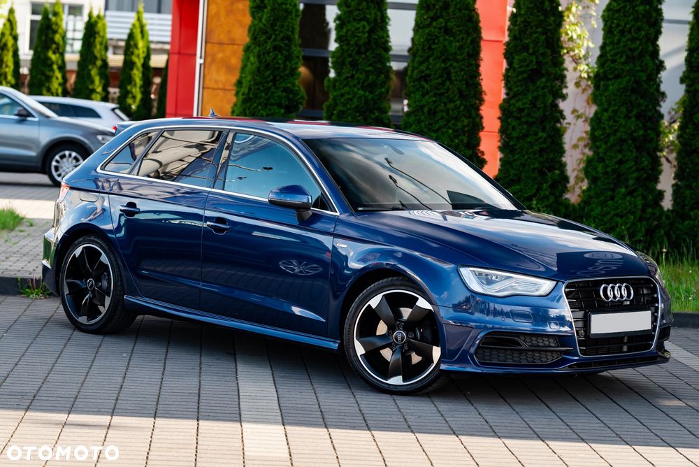 Audi A3 Sportback - 6