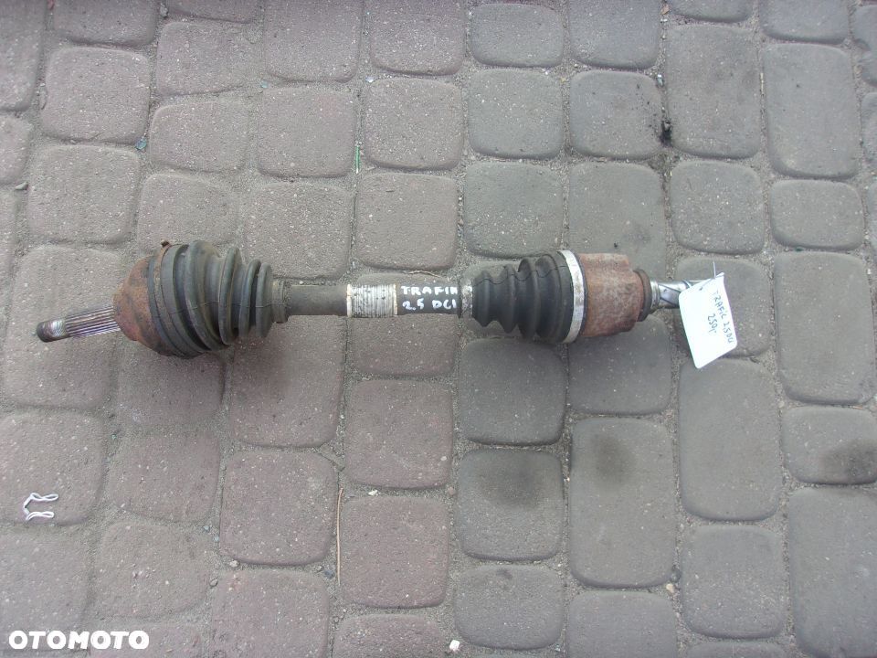 PÓŁOŚ KRÓTKA RENAULT TRAFIC 2.5 DCI - 2