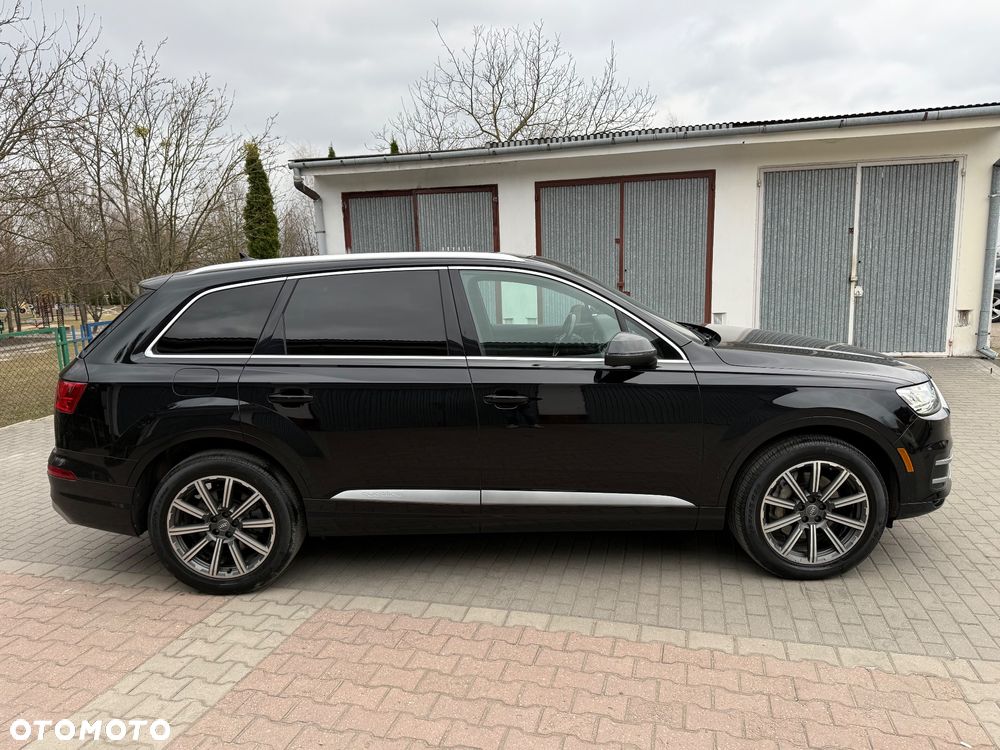 Audi Q7 - 10