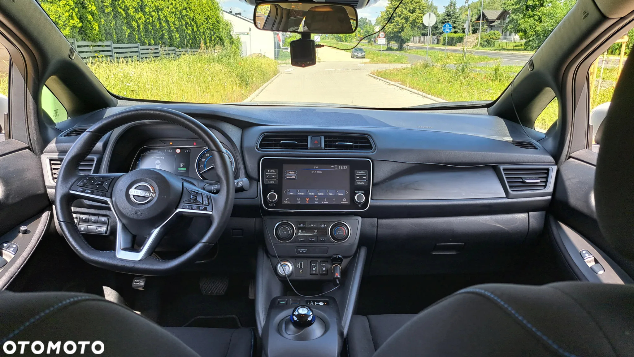 Nissan Leaf 40kWh Acenta - 17