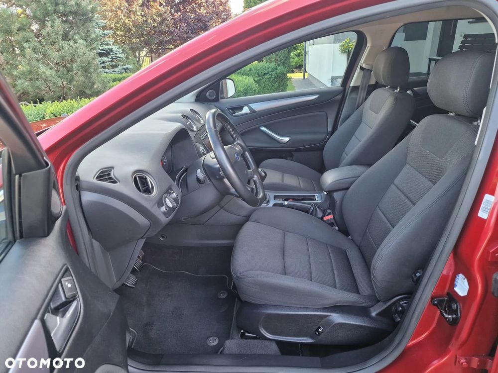 Ford Mondeo 2.0 TDCi Titanium X - 21