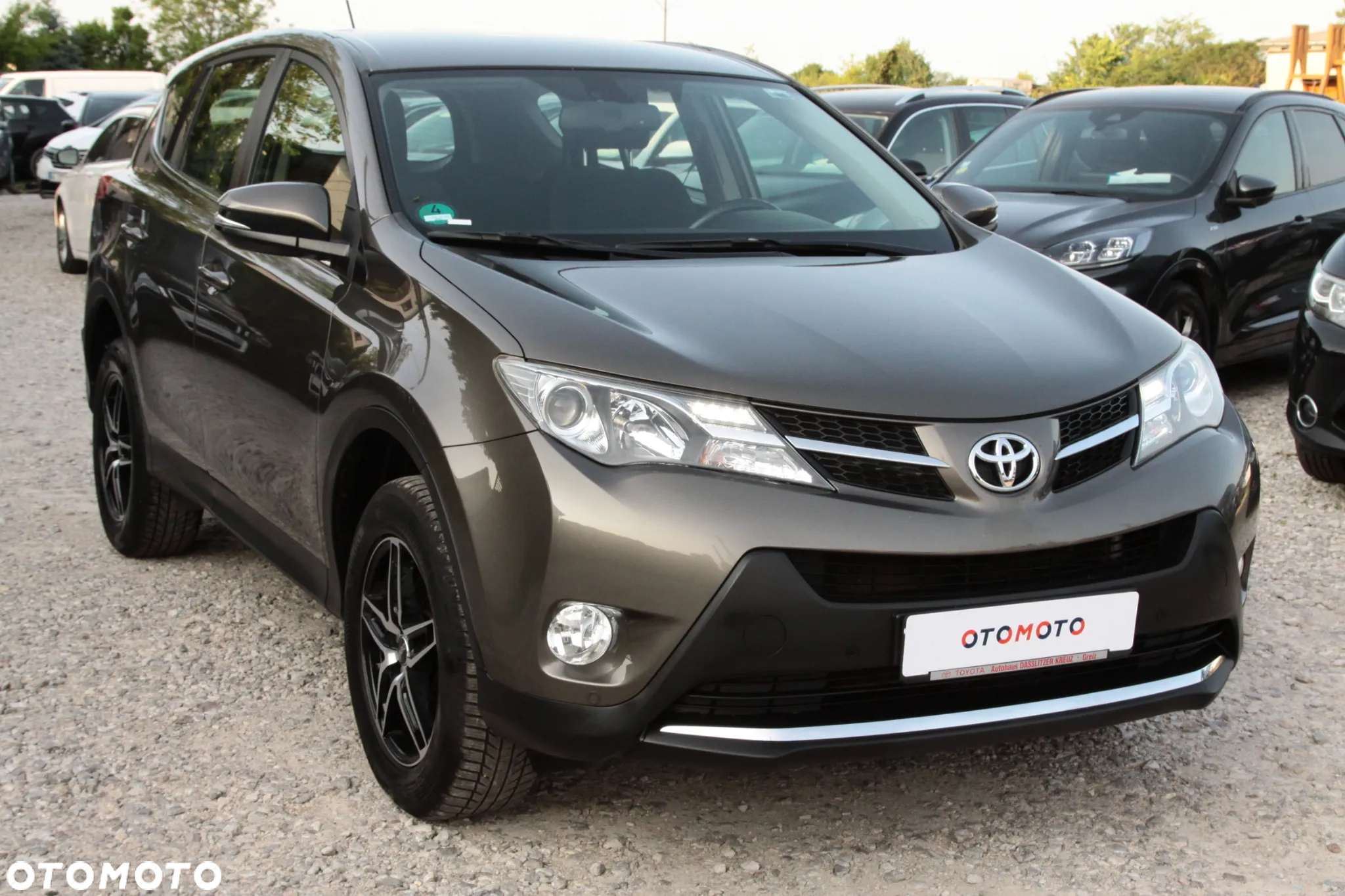 Toyota RAV4 2.0 D-4D 4x2 Start-Stop Comfort - 2