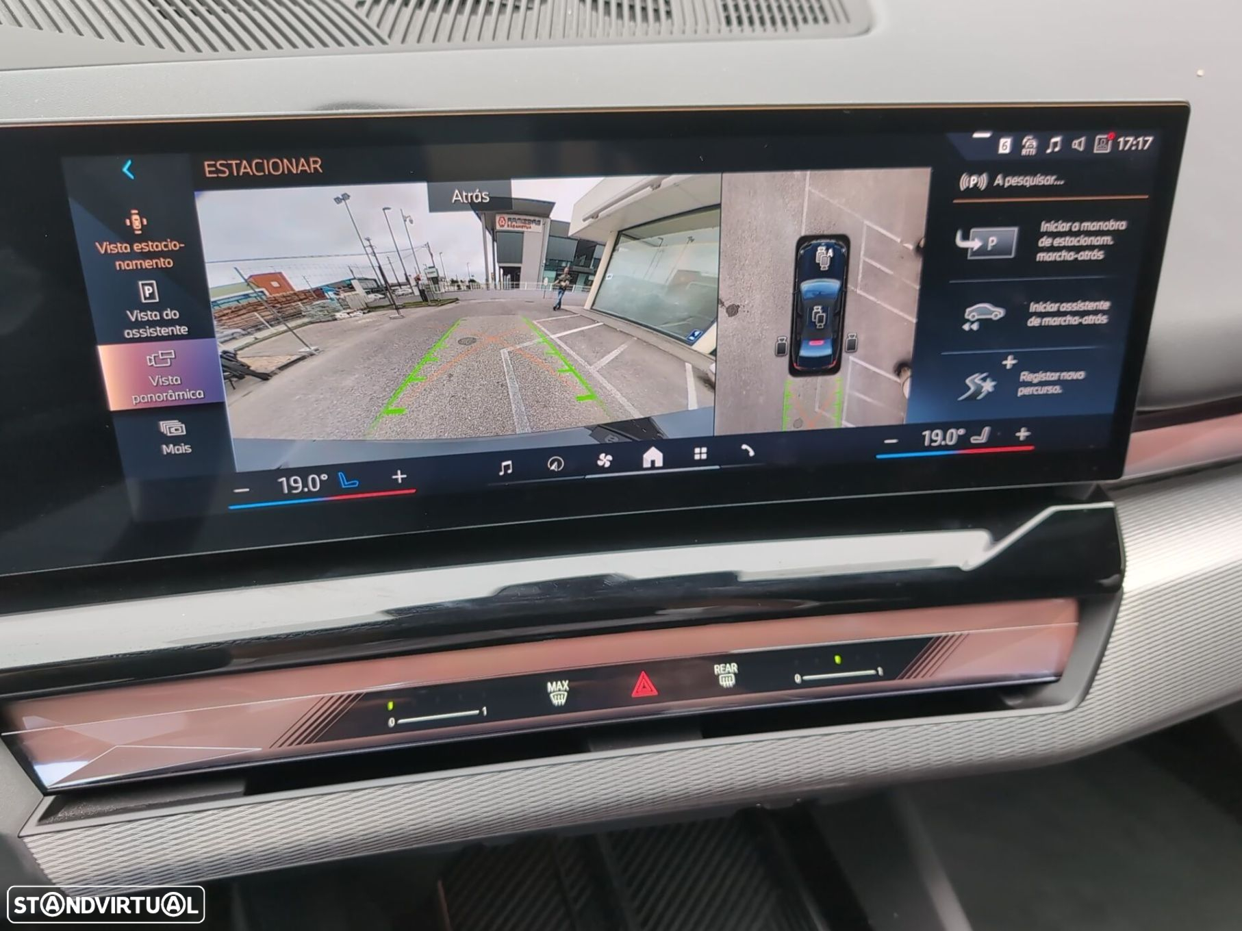BMW i5 eDrive40 Pack Desportivo M - 23