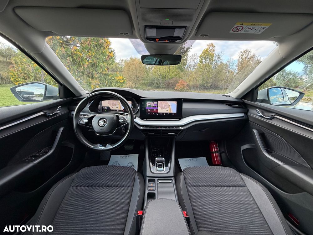 Skoda Octavia 2.0 TDI STYLE DSG - 5