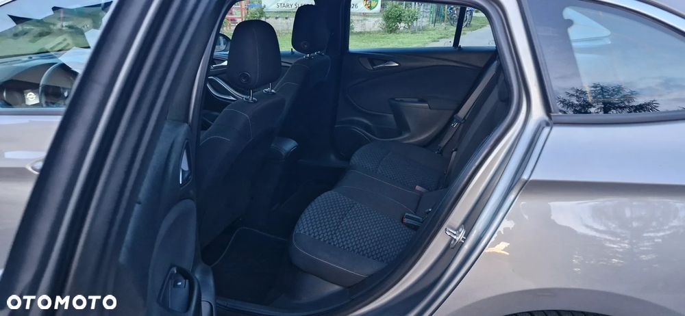 Opel Astra 1.4 Turbo Dynamic - 31