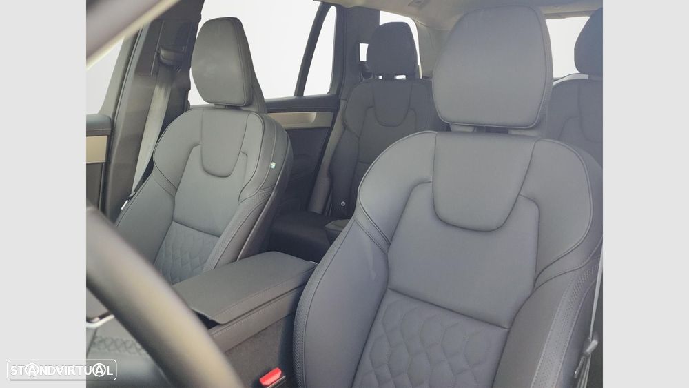 Volvo XC 90 2.0 T8 PHEV Core AWD - 11