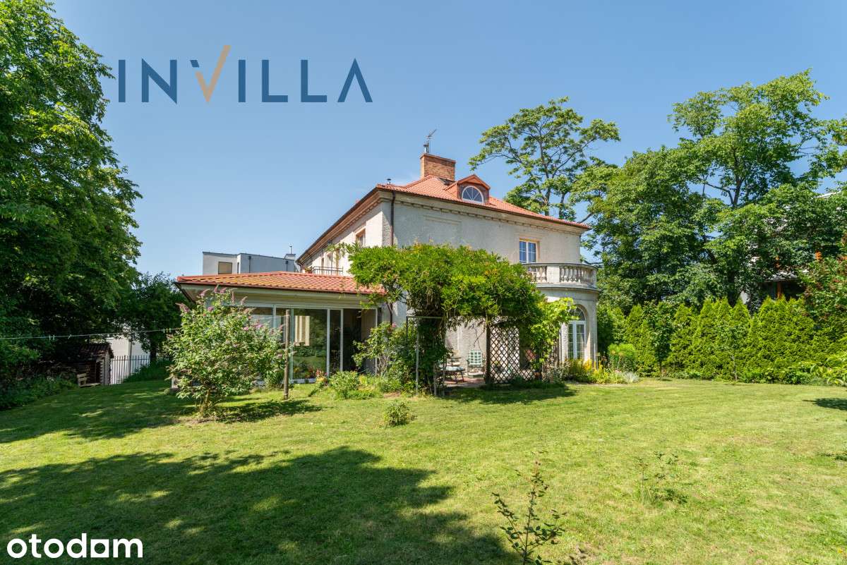 Hus, 367 m²