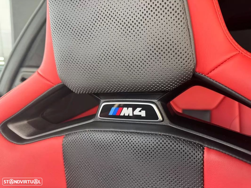BMW M4 Competition Pack 50 anos M - 27
