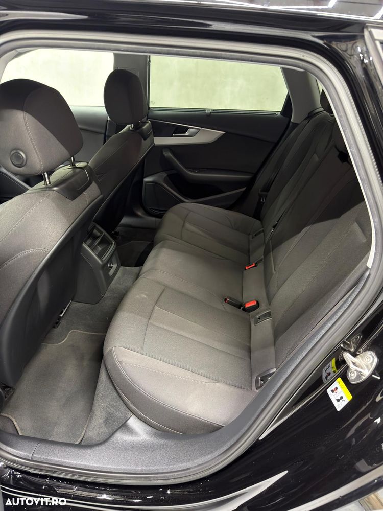 Audi A4 40 TDI quattro S tronic MHEV Basic - 25