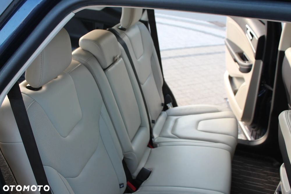 Ford Edge 2.0 EcoBlue Bi-Turbo 4x4 ST-LINE - 31
