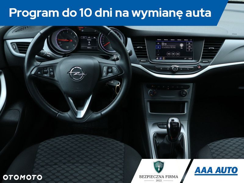 Opel Astra - 9