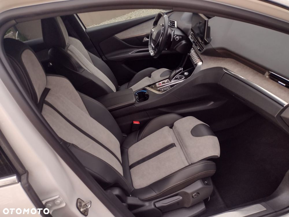 Peugeot 3008 1.6 PureTech GT Pack S&S EAT8 - 7
