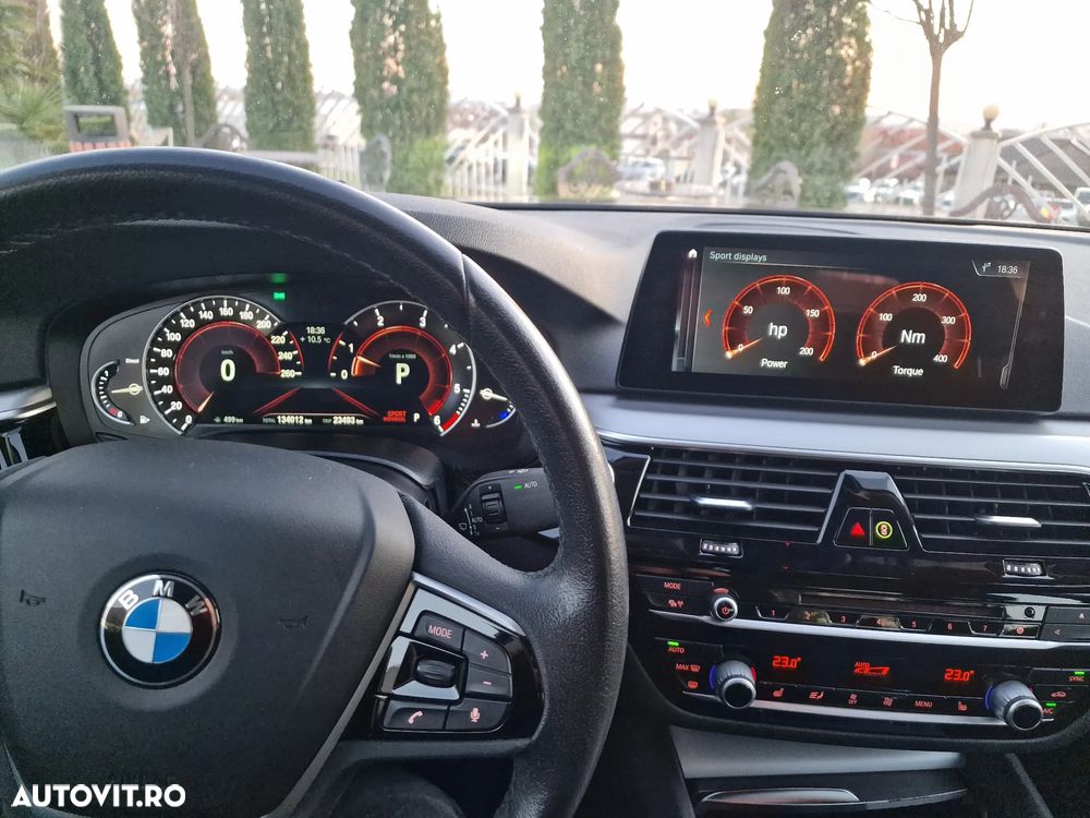 BMW Seria 5 520d AT - 20