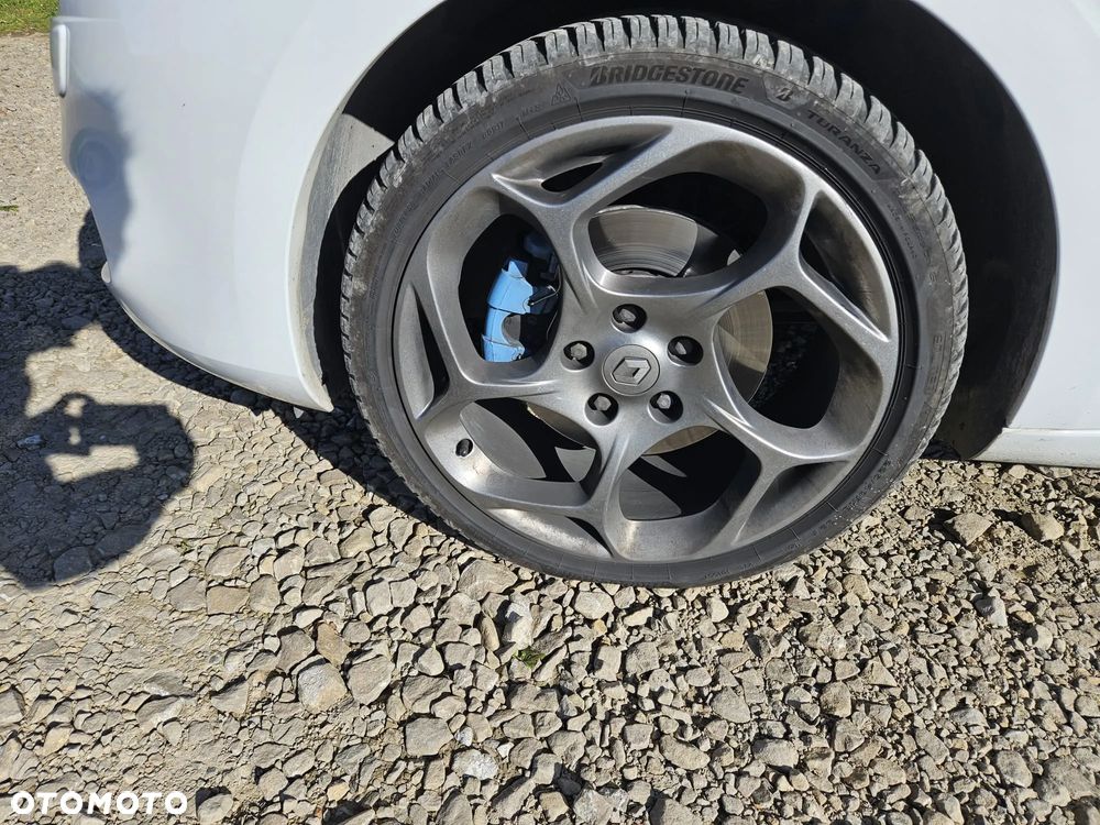 Renault Megane TCe 180 GT - 16