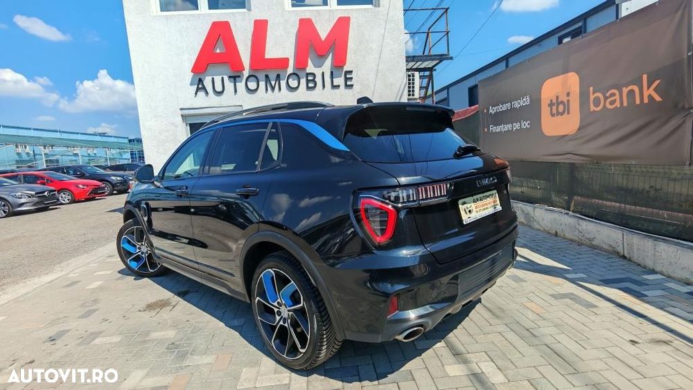 Lynk&Co 01 - 9