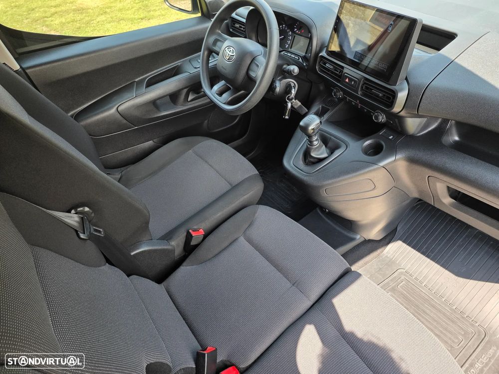 Toyota Proace City 3 Lugares - 2