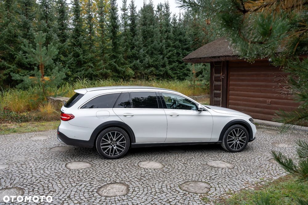 Mercedes-Benz Klasa E 220 d 4Matic 9G-TRONIC Avantgarde - 15