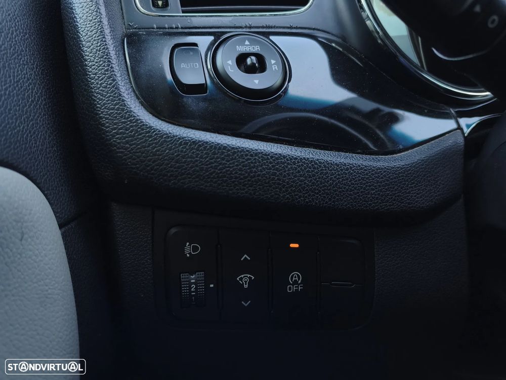 Kia Ceed SW 1.4 CRDi EX - 27