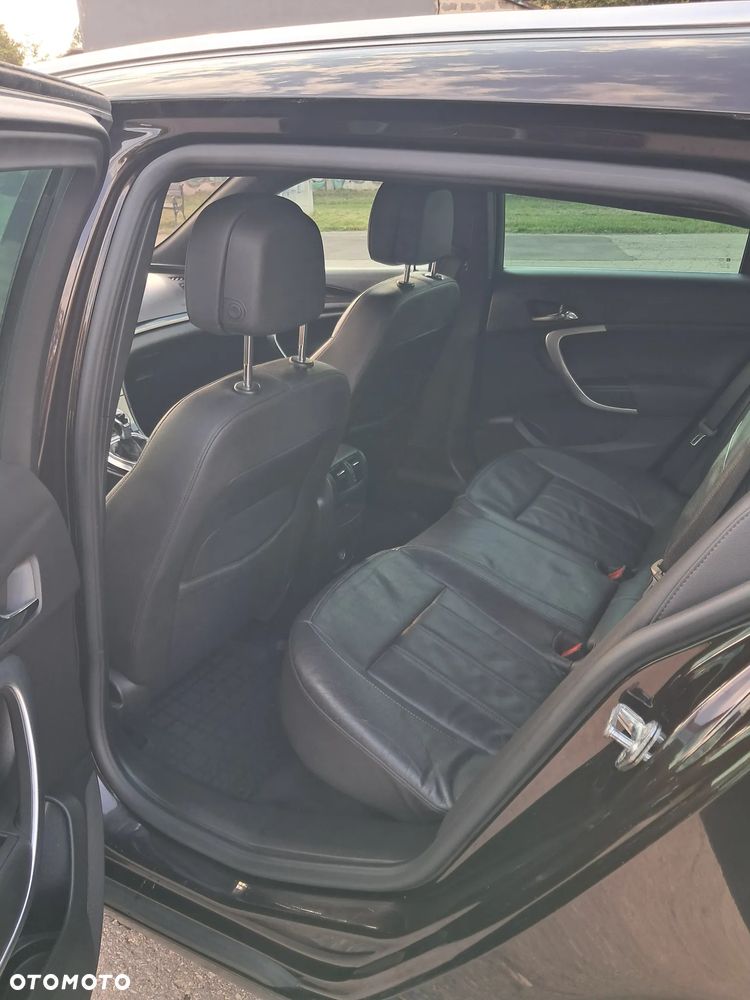 Opel Insignia 2.0 CDTI Cosmo 4x4 S&S - 13