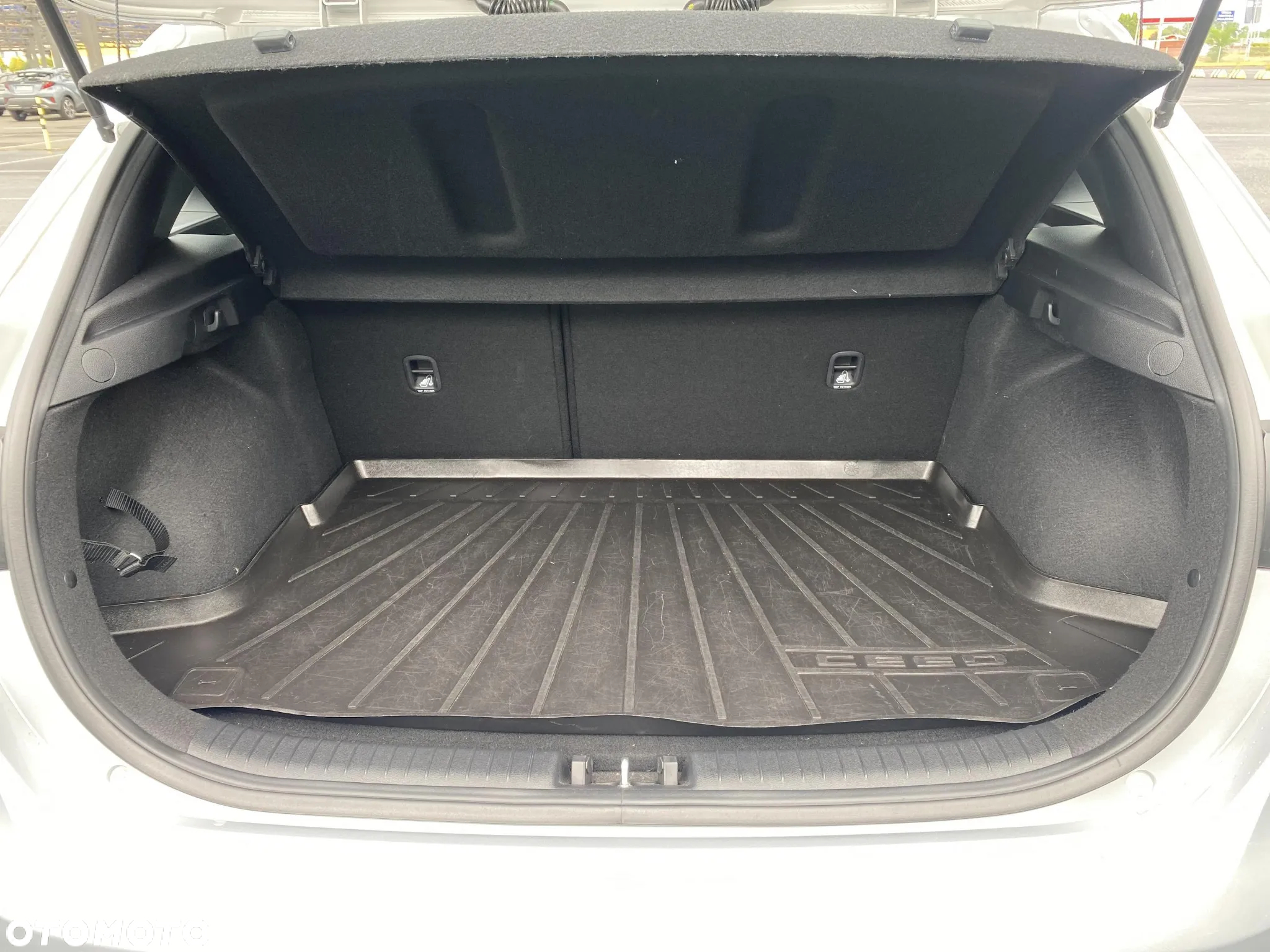 Kia Ceed 1.5 T-GDI M - 12