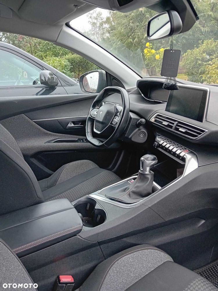 Peugeot 3008 - 5