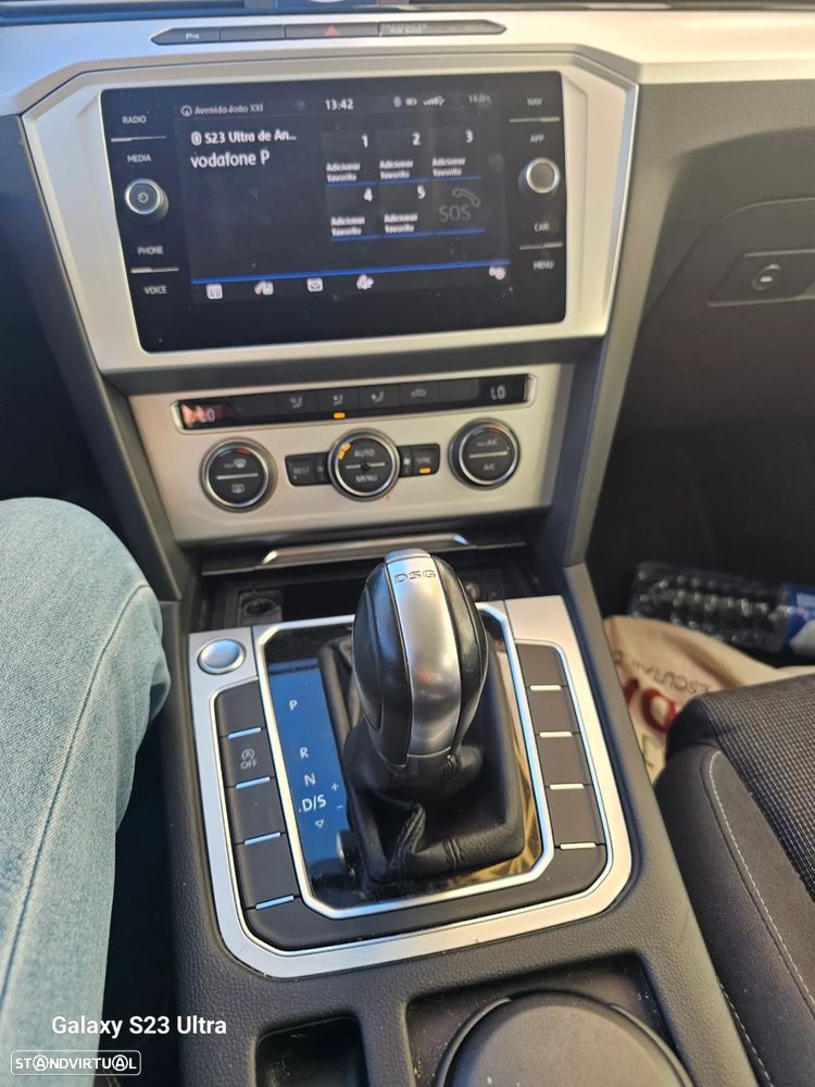 VW Passat Variant 1.6 TDI Confortline DSG - 6