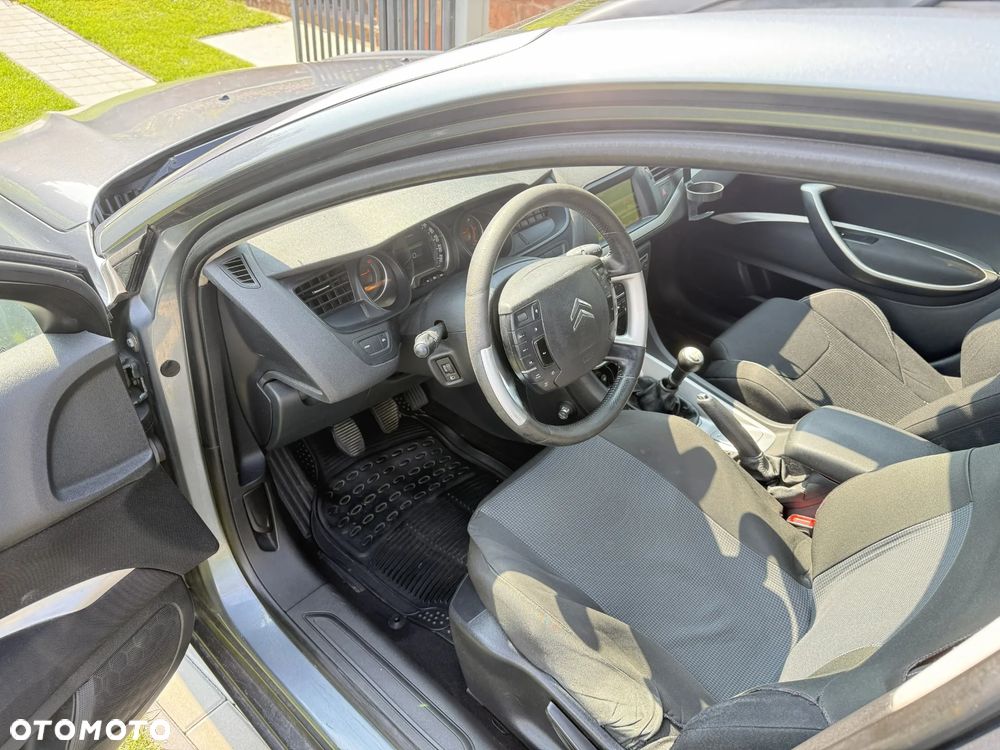 Citroën C5 1.6 HDi Attraction - 12
