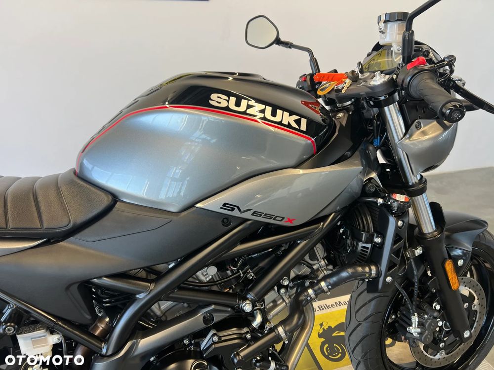 Suzuki SV - 26