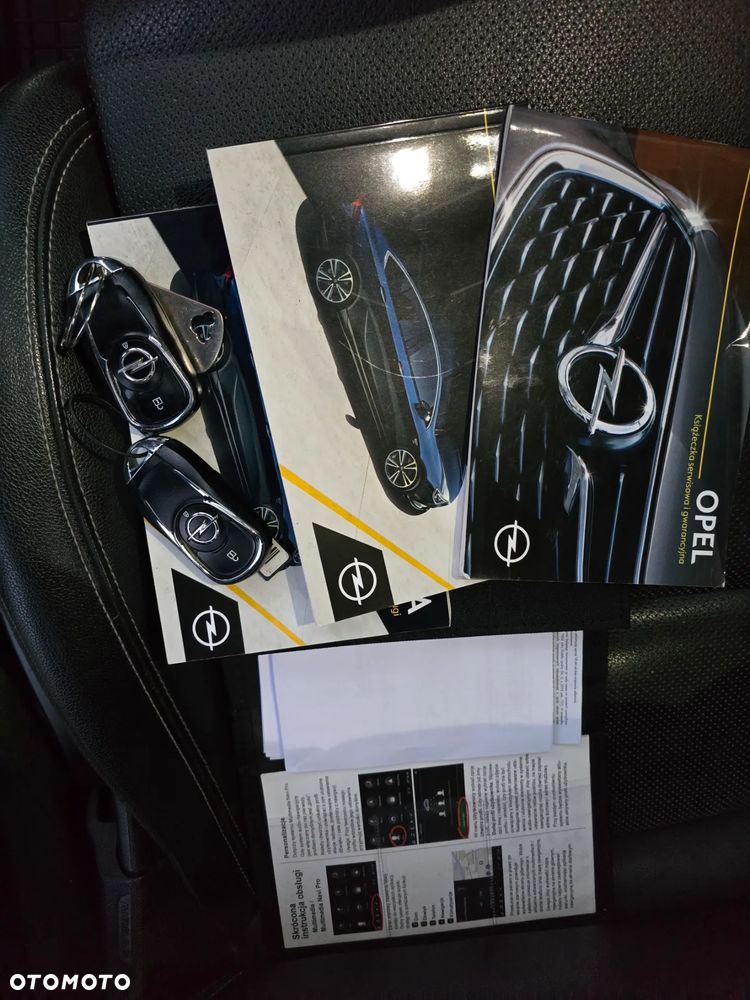 Opel Insignia 2.0 CDTI 4x4 GSi S&S - 38