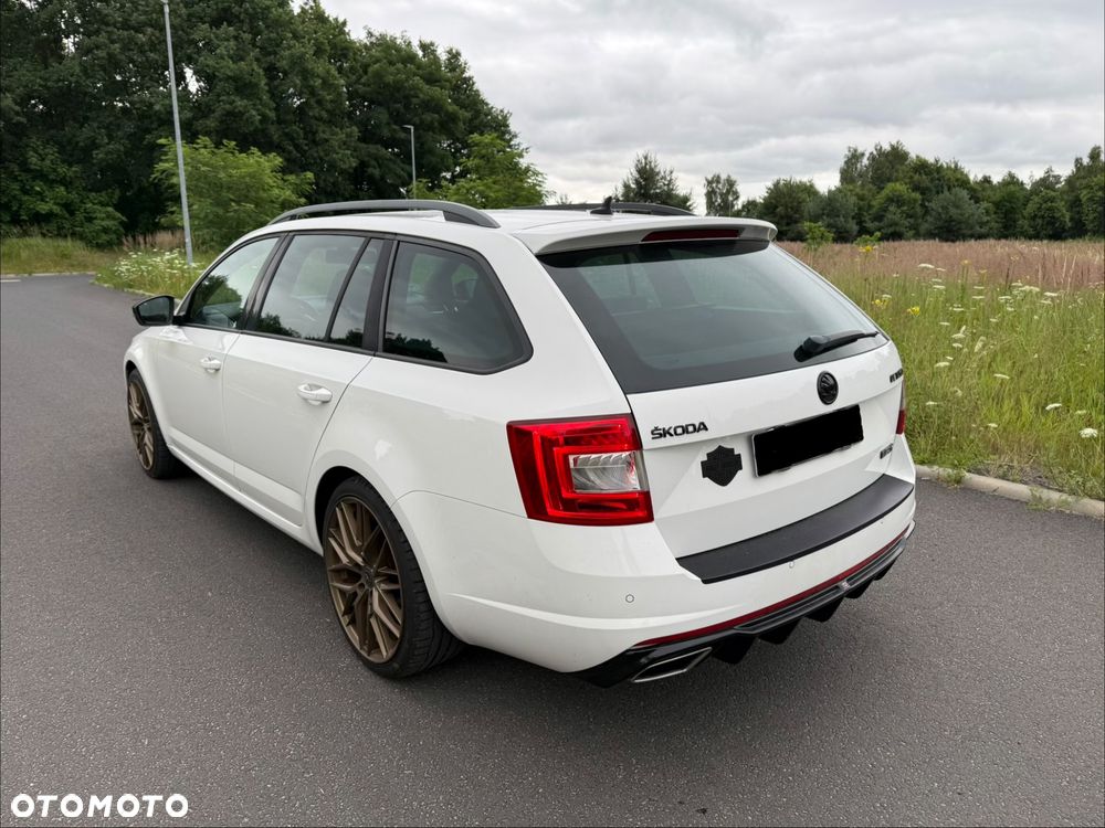 Skoda Octavia 2.0 TDI RS - 4