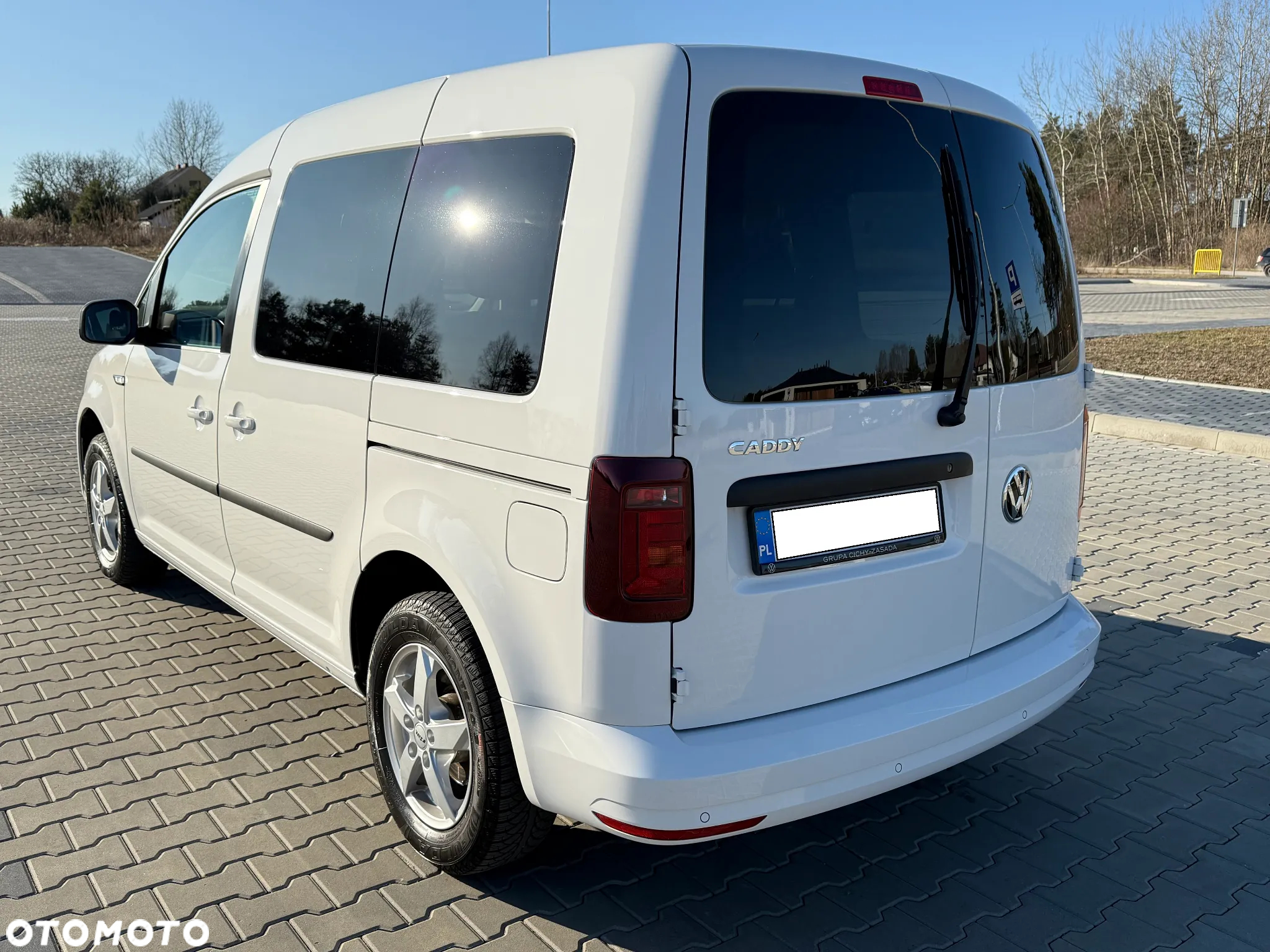 Volkswagen Caddy 2.0 TDI Comfortline - 3
